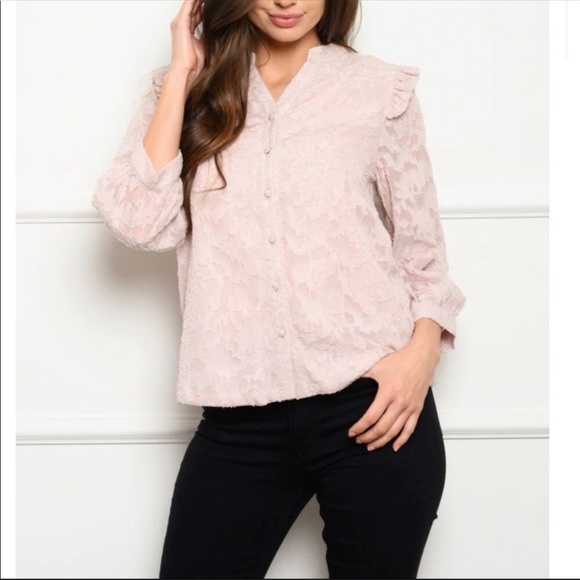 Pink blouse - Picture 1 of 4